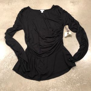 🍄 NWT Hinge long sleeve black blouse